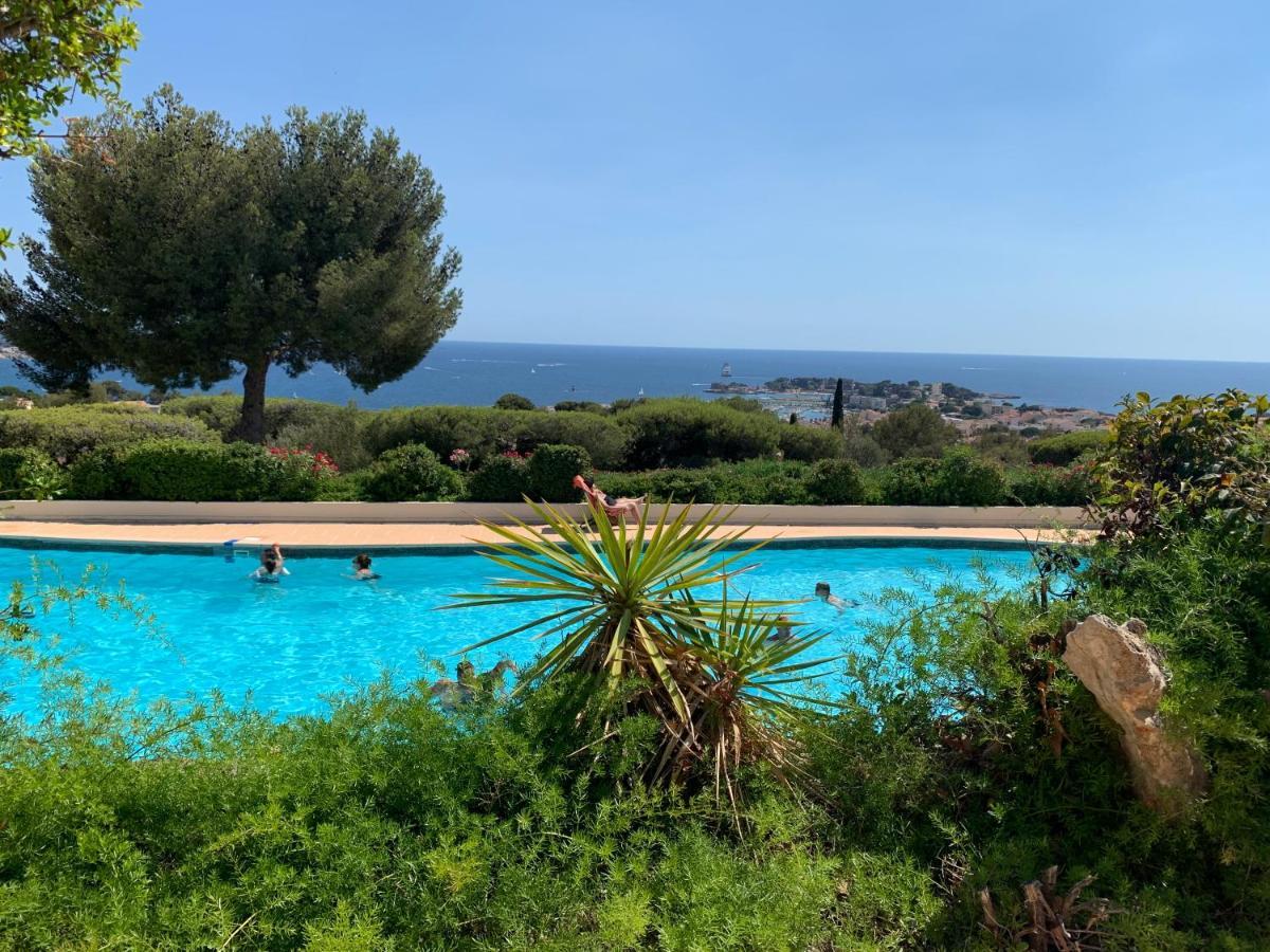 Superbe T2 44M2 - Grande Terrasse Vue Mer Panoramique Exceptionnelle Piscine - Parking Bandol Ngoại thất bức ảnh
